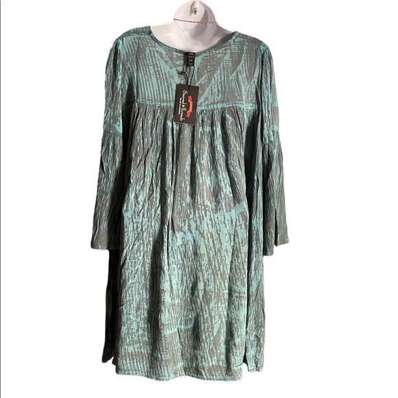 NWT.  BLOUSE by Sacred Threads.  LG/GR/GR01.  222427 - Picture 3 of 5